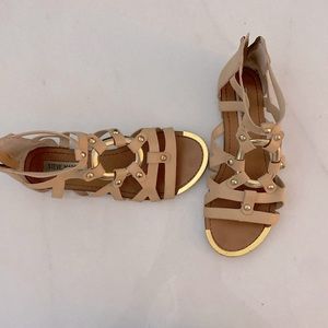 Steve Madden Gladiator Sandals 6